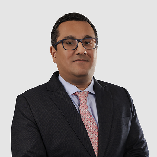 Headshot of Senior Partner in Lunate’s direct & co-investments team, Aziz Moolji